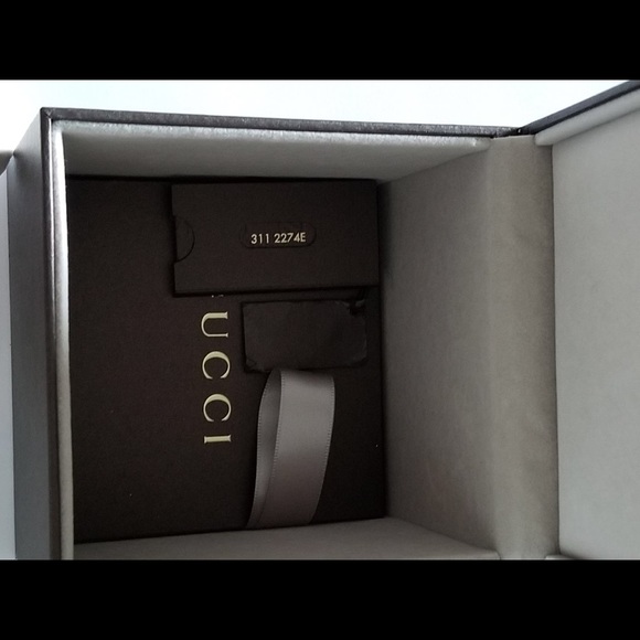 Authentic Gucci watch - Picture 3 of 3